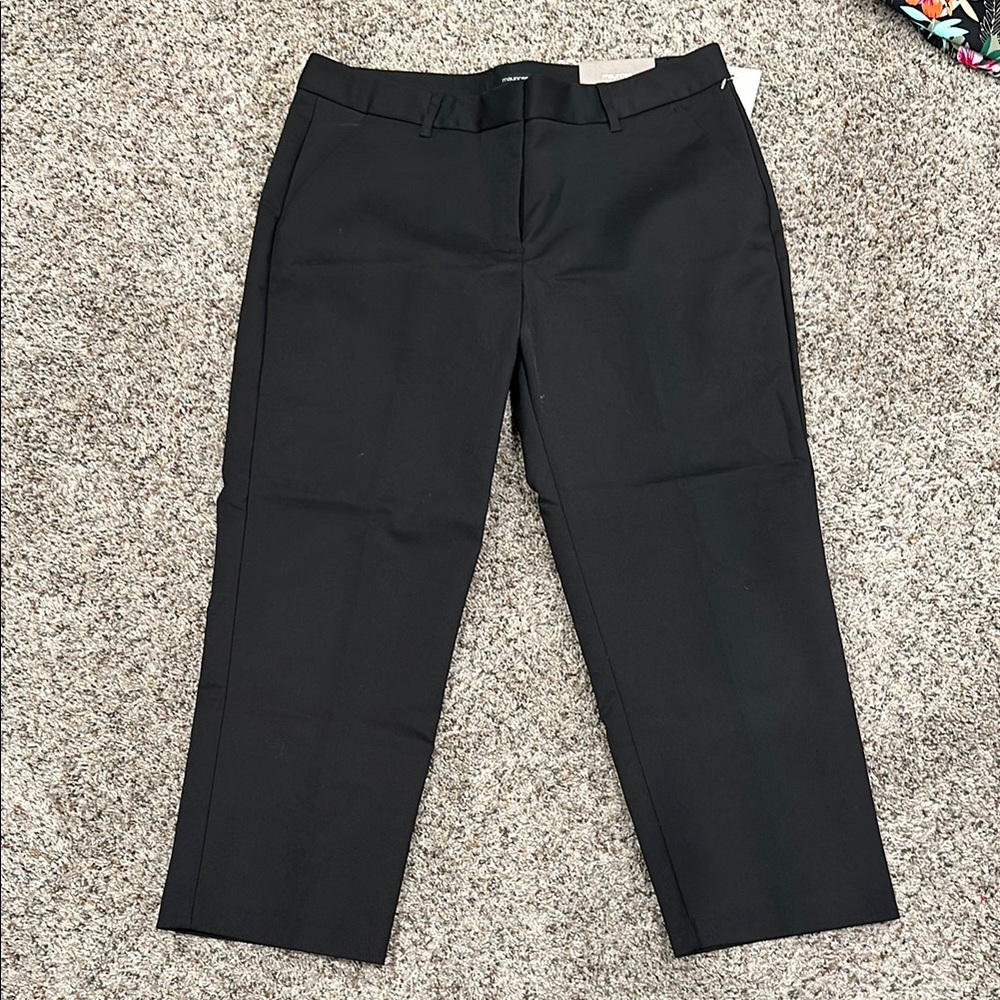 Maurice’s Crop Black Pants-NWT